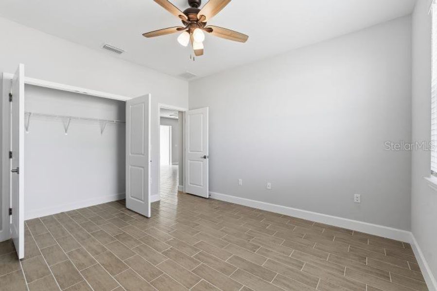 Spacious, unfurnished interior of a new home in , Palm Coast (Image 31).