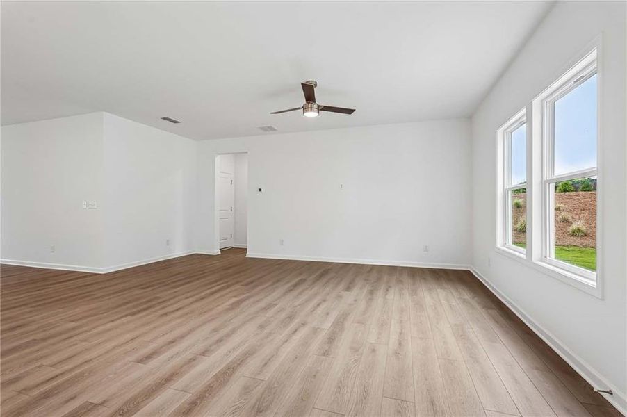Spacious, unfurnished interior of a new home in Langston Reserve, Cartersville (Image 29).