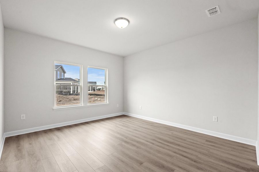 Similar Madison floorplan with Timeless Collection. Features and finishes vary.