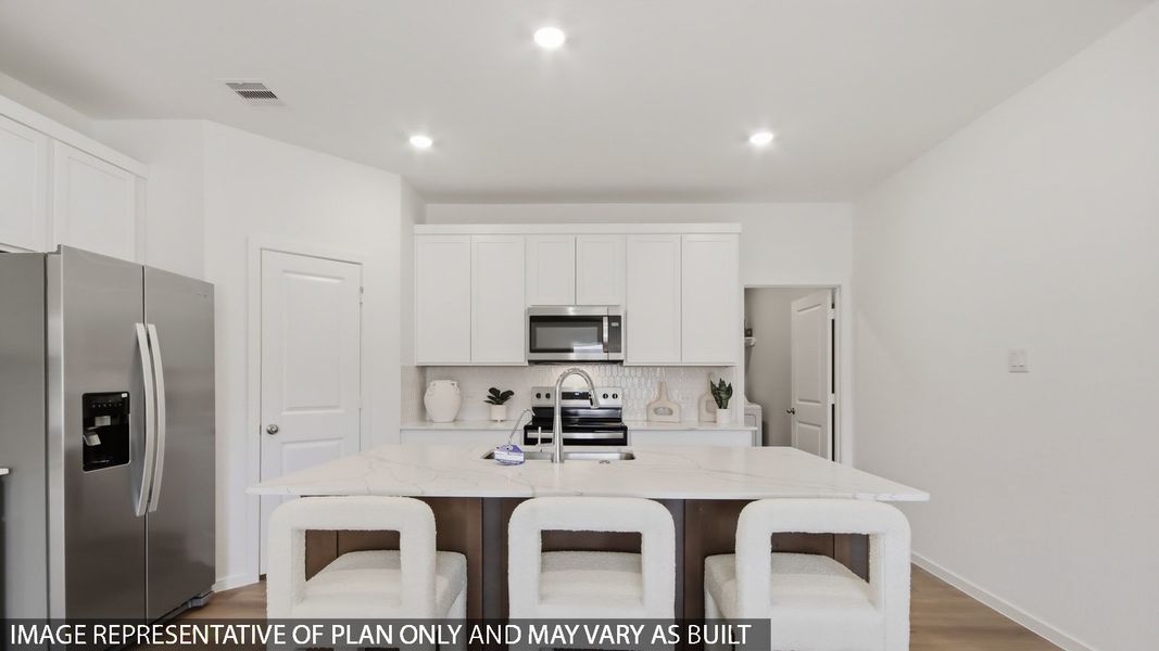Furnished interior view inside a new home in Medina, Dayton (Image 10).