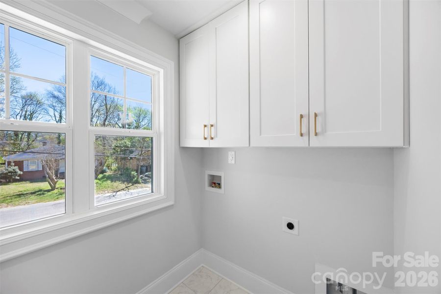 1331 Condon St, Charlotte, NC 28216