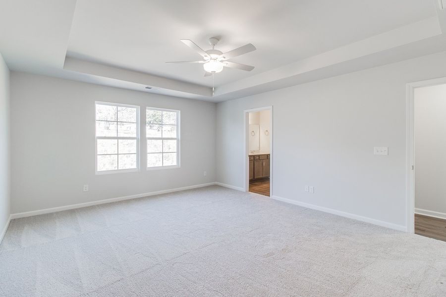 Spacious, unfurnished interior of a new home in Bluefield, Lexington (Image 22). Spacious, unfurnished interior of a new home in Bluefield, Lexington (Image 22).