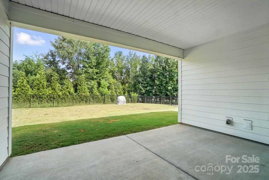 Image 40 of a home in . Image 40 of a home in .