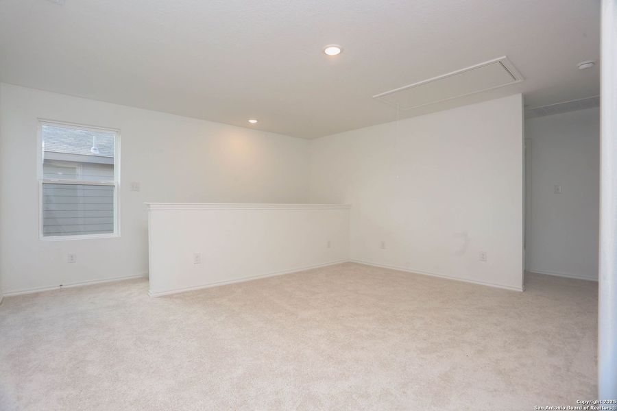 Spacious, unfurnished interior of a new home in Fairway Crossing 40s, San Antonio (Image 42).