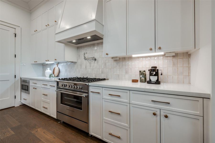 Image 43 of a home in . Image 43 of a home in .