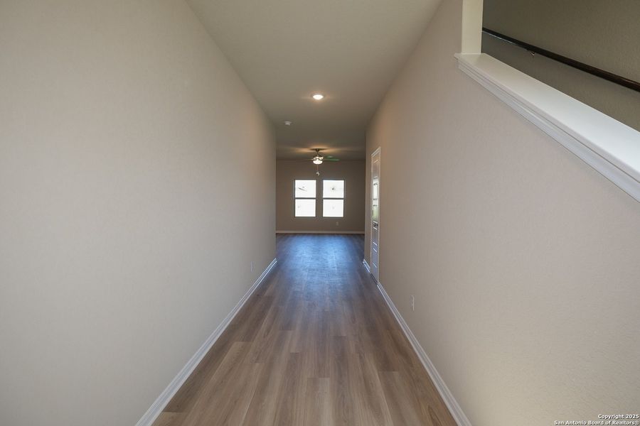Spacious, unfurnished interior of a new home in Winding Brook, San Antonio (Image 24).