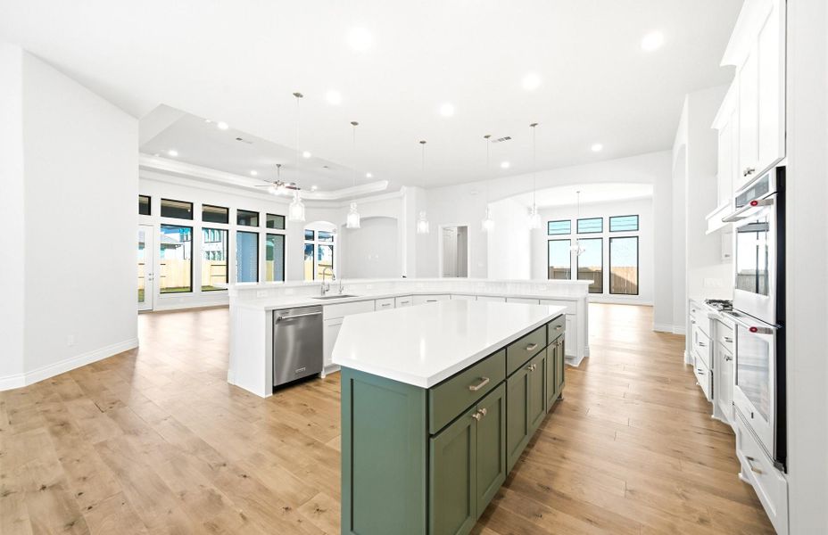 Furnished interior view inside a new home in Artavia 70′, Conroe (Image 6).