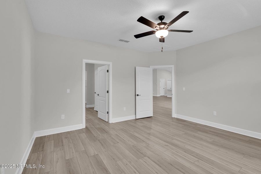 Spacious, unfurnished interior of a new home in , Jacksonville (Image 12). Spacious, unfurnished interior of a new home in , Jacksonville (Image 12).