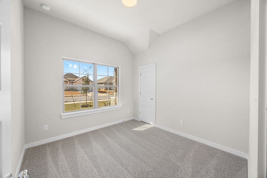 Spacious, unfurnished interior of a new home in Prairie Winds, Hutto (Image 22).