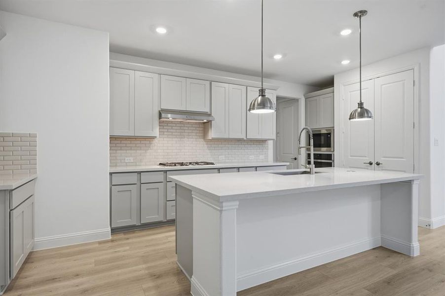 1604 Victory Terrace ~ Ready Now