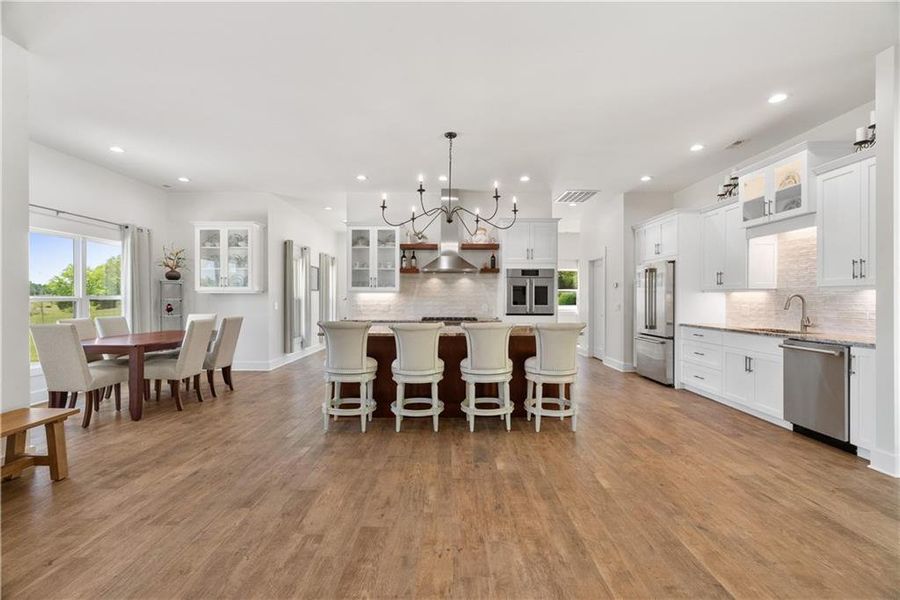 Furnished interior view inside a new home in , Resaca (Image 39).