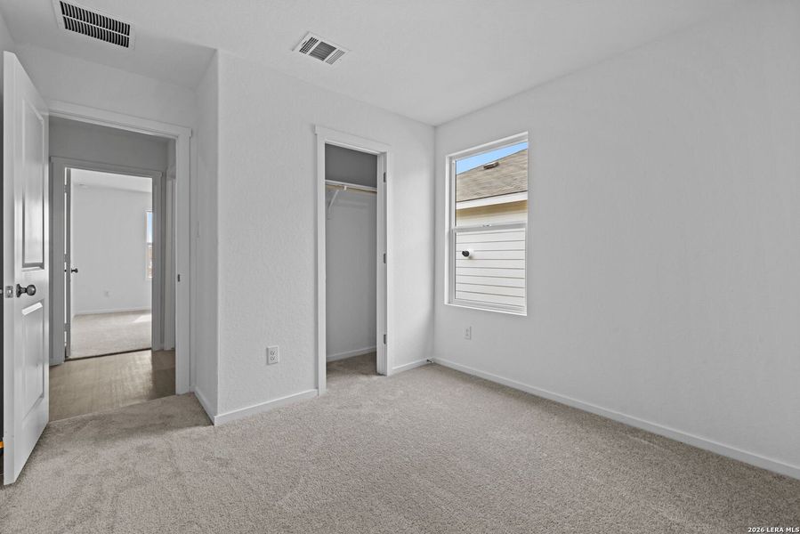 Spacious, unfurnished interior of a new home in Voss Farms, New Braunfels (Image 9). Spacious, unfurnished interior of a new home in Voss Farms, New Braunfels (Image 9).