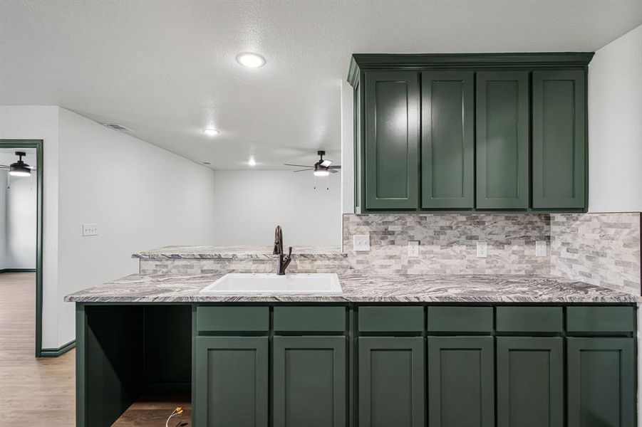 Furnished interior view inside a new home in , Nocona (Image 3).