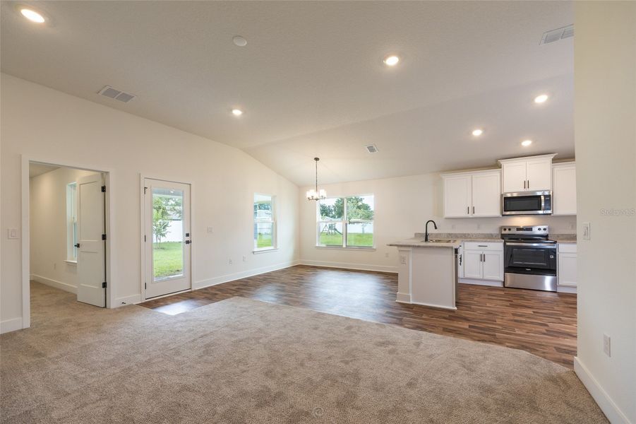 Spacious, unfurnished interior of a new home in Palm Coast, Palm Coast (Image 13).