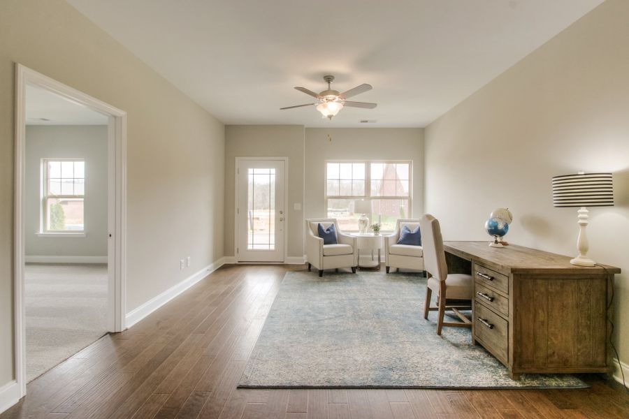 *This is a model representation. Selections and Finishes may vary.