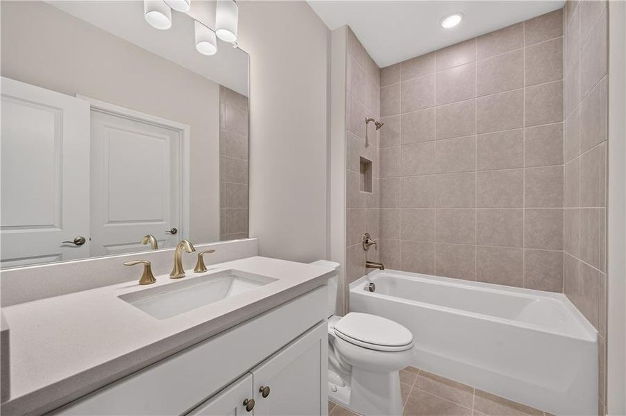 Furnished interior view inside a new home in , Hiram (Image 11).