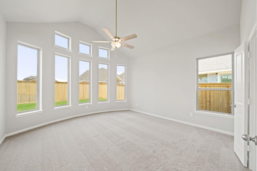 Spacious, unfurnished interior of a new home in Bridgeland 55', Cypress (Image 24).