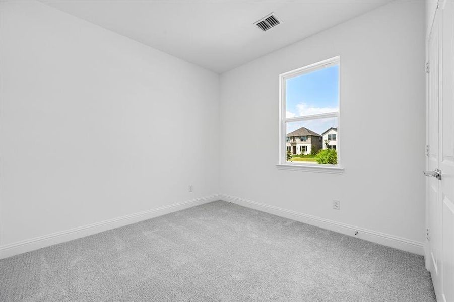 100 North Sky Drive ~ Ready Now 100 North Sky Drive ~ Ready Now