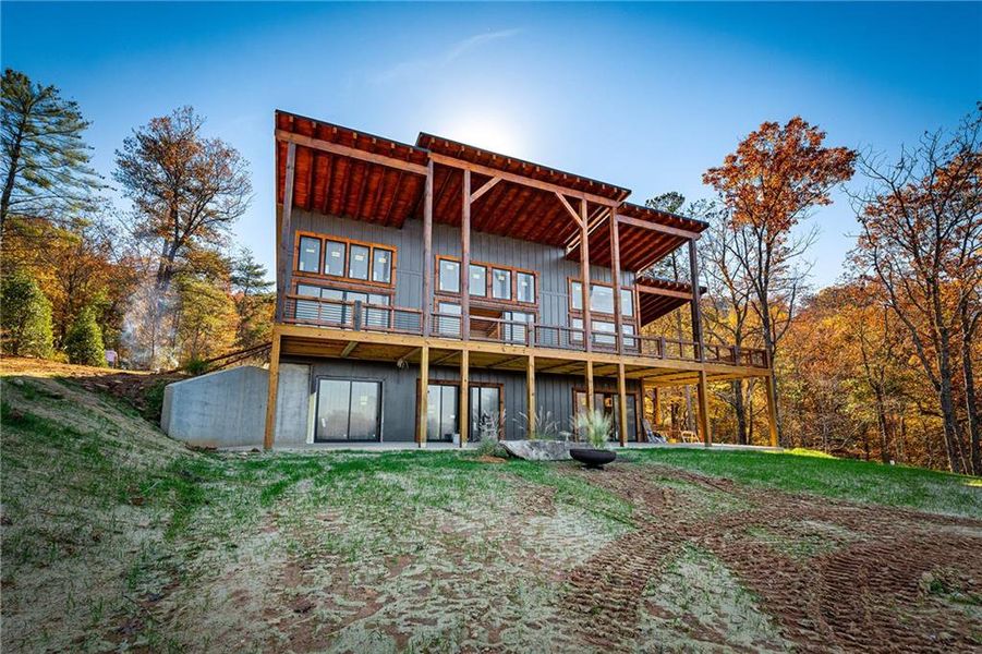 Exterior details and patio area of a home in , Blue Ridge (Image 7).