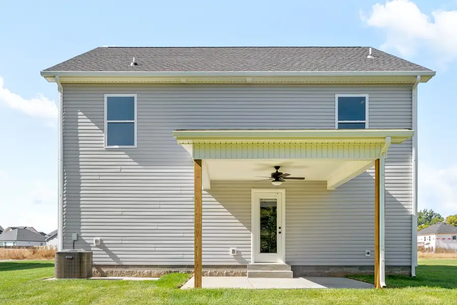 Representative exterior details of a home built from the Noah by Rockwood Homes in Garrettsburg Meadows, Clarksville (Image 20).