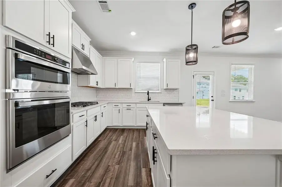 Furnished interior view inside a new home in Auburn Glen, Dacula (Image 7).
