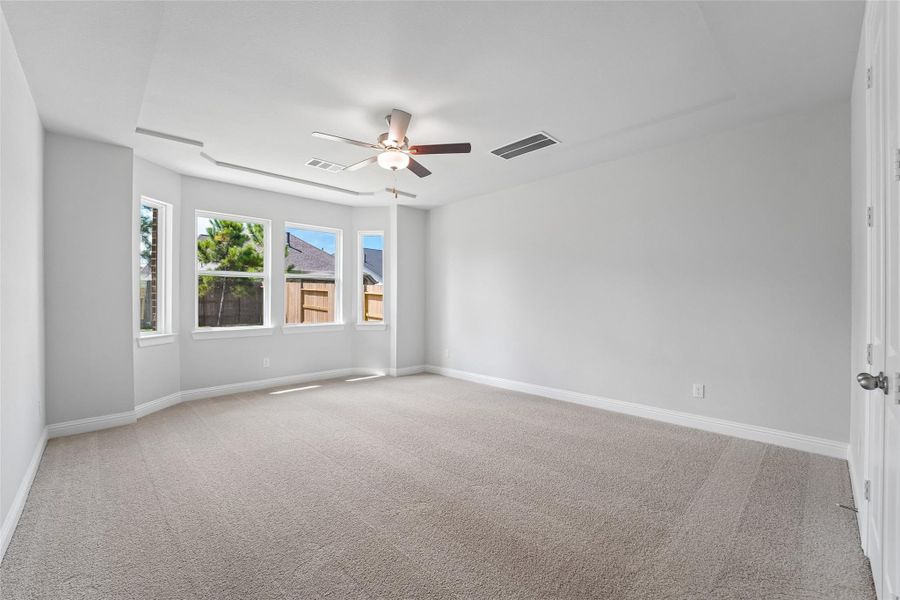 Spacious, unfurnished interior of a new home in Evergreen 55', Conroe (Image 28). Spacious, unfurnished interior of a new home in Evergreen 55', Conroe (Image 28).