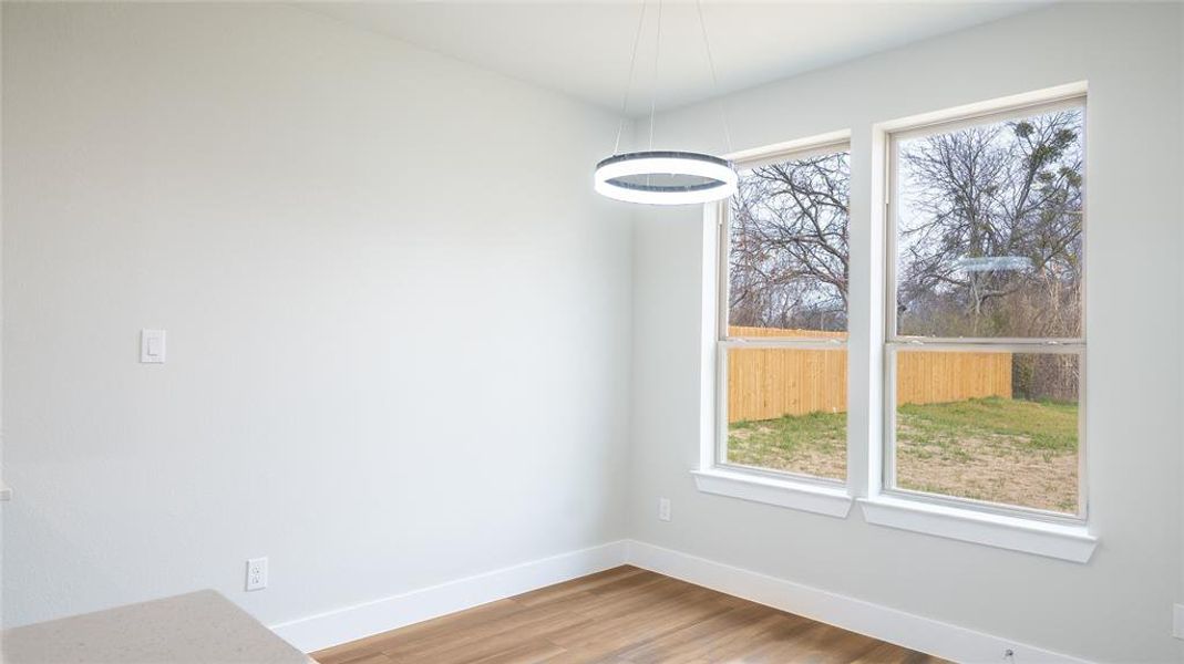 Spacious, unfurnished interior of a new home in , Alvarado (Image 14).