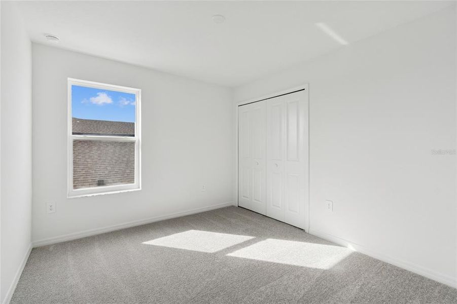 Spacious, unfurnished interior of a new home in Southpointe, Palmetto (Image 12).