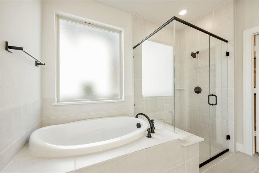 Furnished interior view inside a new home in Painted Tree Woodland District 50, McKinney (Image 11). Furnished interior view inside a new home in Painted Tree Woodland District 50, McKinney (Image 11).