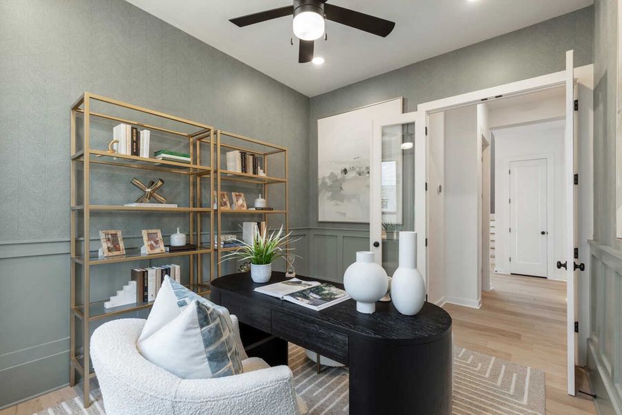Representative furnished interior of a home built from the Fordham Plan by Highland Homes in Wellington: Artisan Series - 50ft lots, Fort Worth (Image 35).