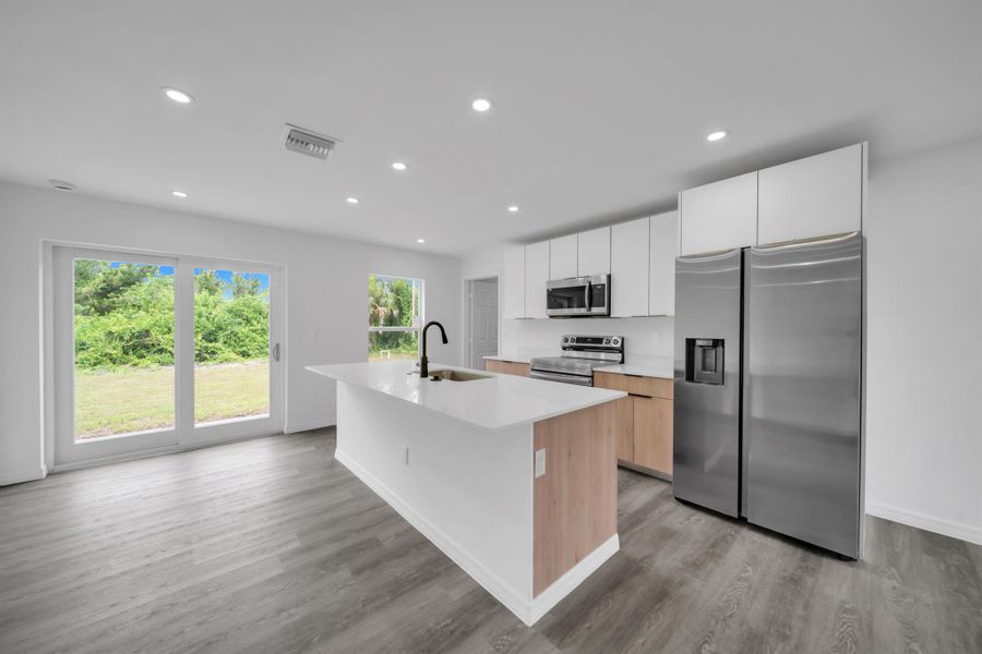 Spacious, unfurnished interior of a new home in , Lehigh Acres (Image 22). Spacious, unfurnished interior of a new home in , Lehigh Acres (Image 22).