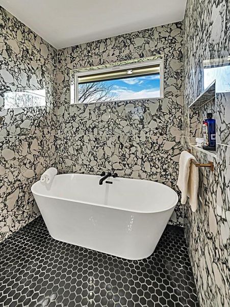 Furnished interior view inside a new home in , Waco (Image 36).