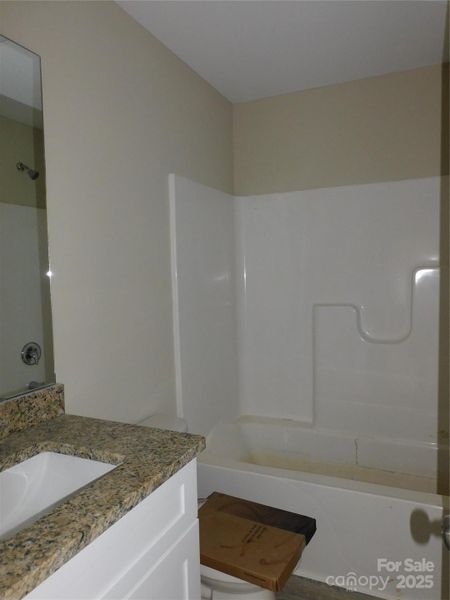 Image 14 of a home in .