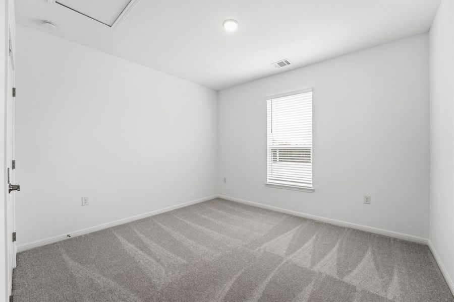 Spacious, unfurnished interior of a new home in Lisso 60s, Pflugerville (Image 18).