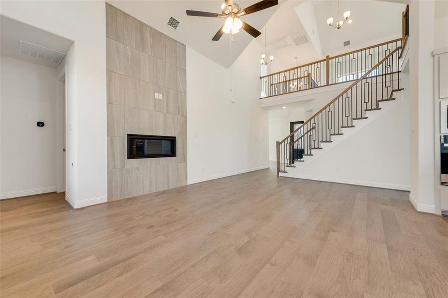 Spacious, unfurnished interior of a new home in Prairie Ridge, Midlothian (Image 11).