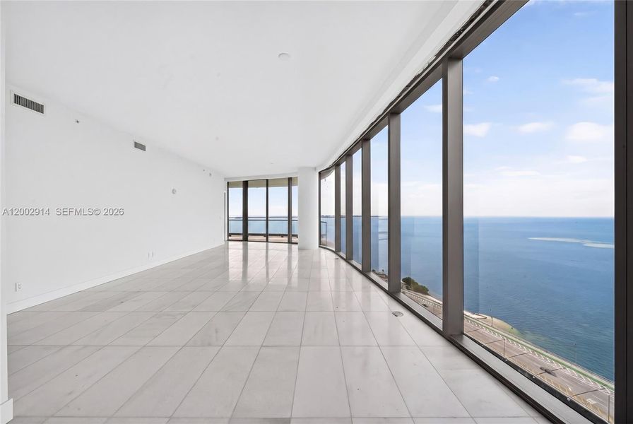 Spacious, unfurnished interior of a new home in , Miami (Image 47).