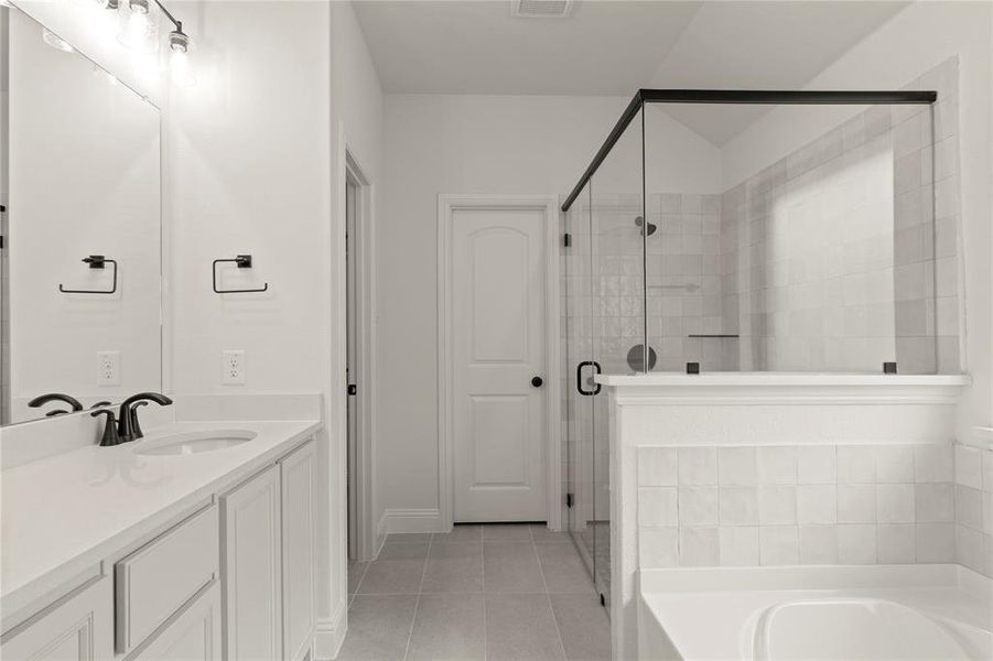 Furnished interior view inside a new home in La Terra at Uptown Celina, Celina (Image 5). Furnished interior view inside a new home in La Terra at Uptown Celina, Celina (Image 5).