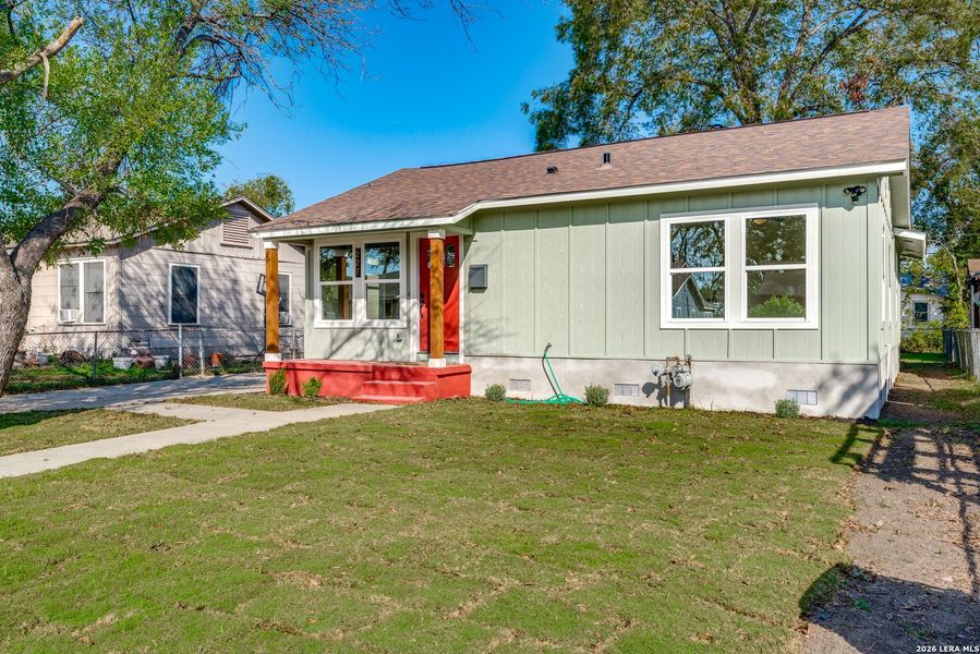 Exterior details and patio area of a home in , San Antonio (Image 22).
