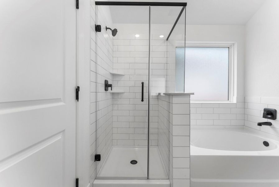 Furnished interior view inside a new home in Chapel Lakes, Montgomery (Image 15).