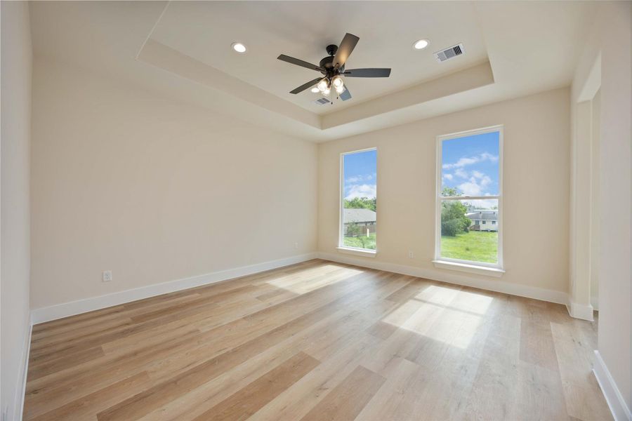 Spacious, unfurnished interior of a new home in , Houston (Image 28). Spacious, unfurnished interior of a new home in , Houston (Image 28).