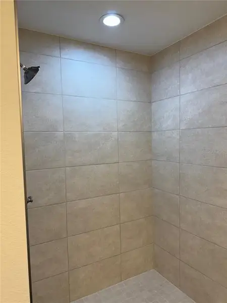 Close-up of interior finishes inside a home in , Ocala (Image 4).