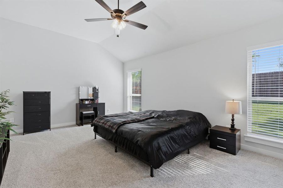 Furnished interior view inside a new home in Trail Creek, Cleburne (Image 32).