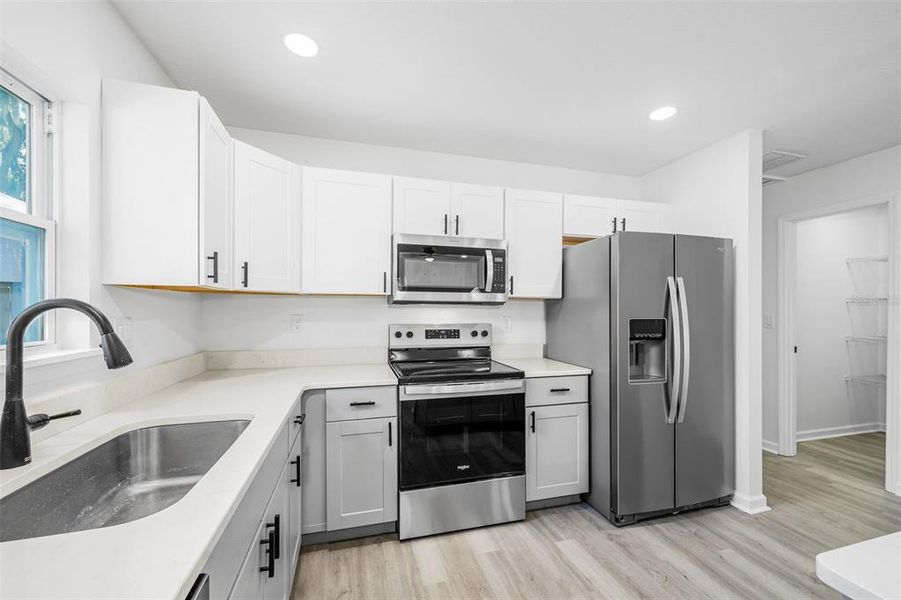 Furnished interior view inside a new home in , Gainesville (Image 5).