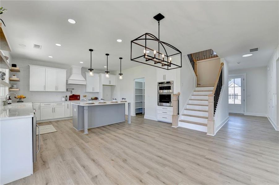 Image 68 of a home in .