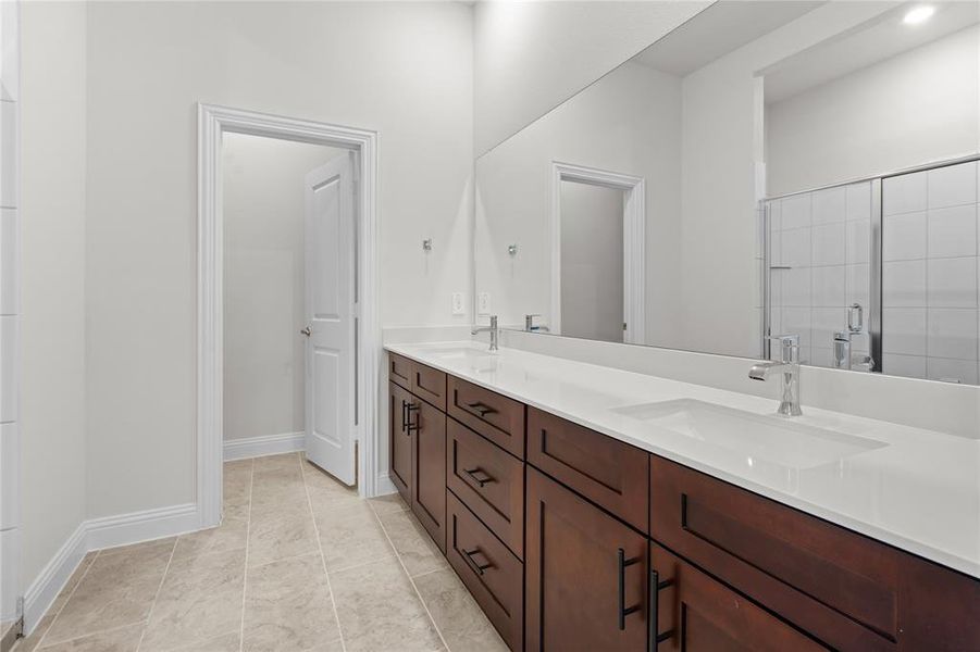 Furnished interior view inside a new home in Greenwood Square, Richardson (Image 6). Furnished interior view inside a new home in Greenwood Square, Richardson (Image 6).
