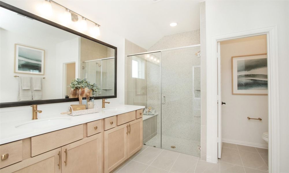 Furnished interior view inside a new home in Ellis Cove, Seabrook (Image 5).