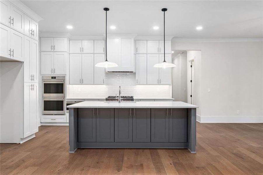 Furnished interior view inside a new home in , Atlanta (Image 41).
