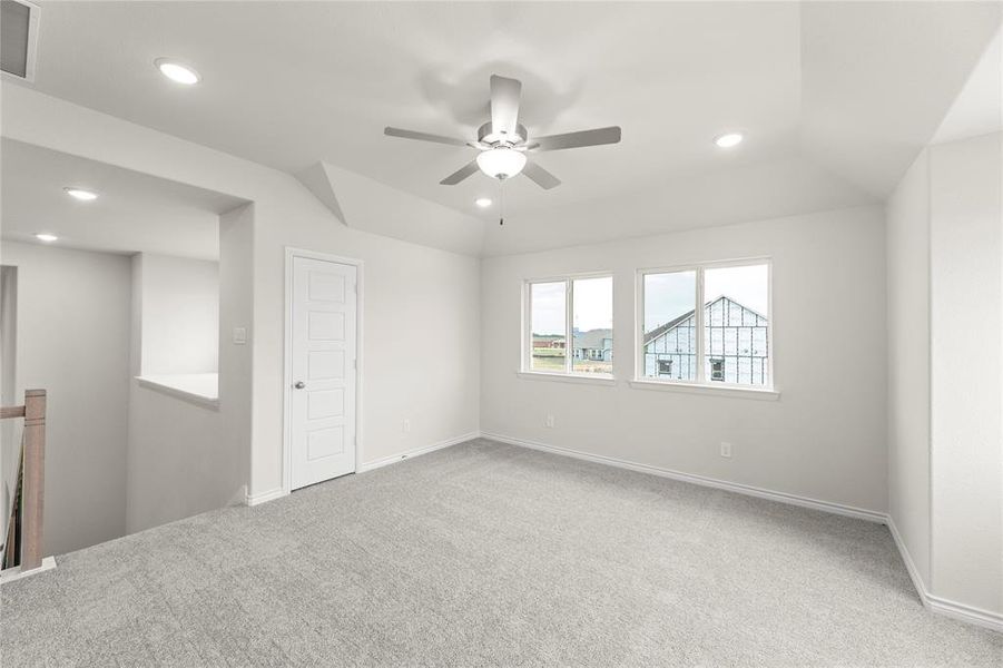 Spacious, unfurnished interior of a new home in River Ranch, Van Alstyne (Image 16). Spacious, unfurnished interior of a new home in River Ranch, Van Alstyne (Image 16).