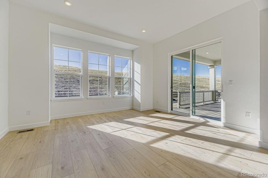 Spacious, unfurnished interior of a new home in Macanta: The Legends Collection, Castle Rock (Image 11).