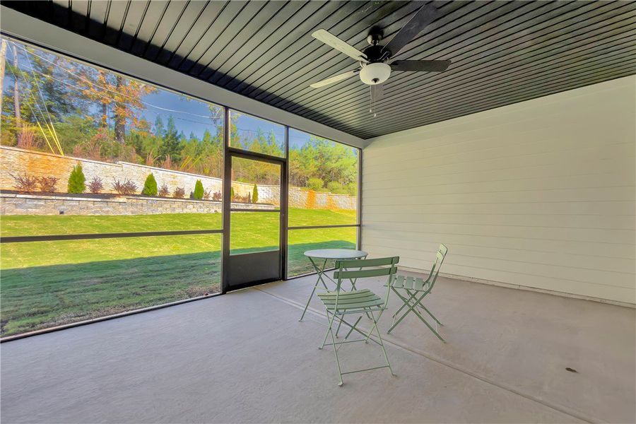 Exterior details and patio area of a home in Edwards Ridge, Central (Image 24).